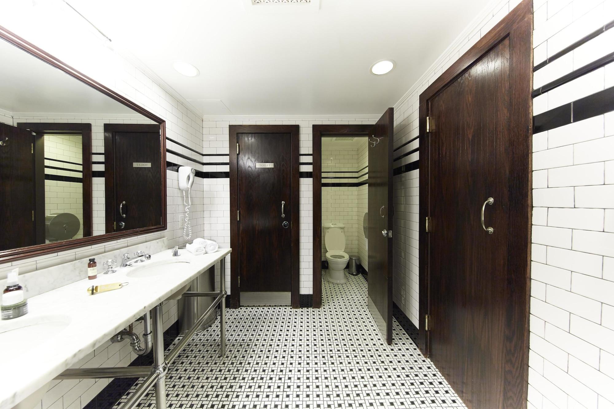 The Jane Hotel New York Extérieur photo
